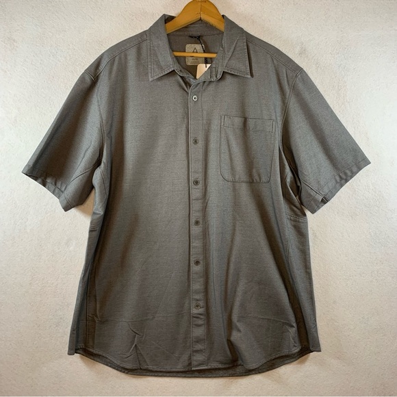 NWT ASCEND Men’s Endeavor Steel gray casual button down - Picture 1 of 10